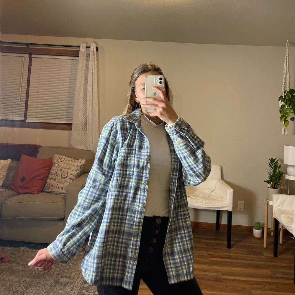 Woolrich button up flannel purple and green checkered - Picture 2 of 6